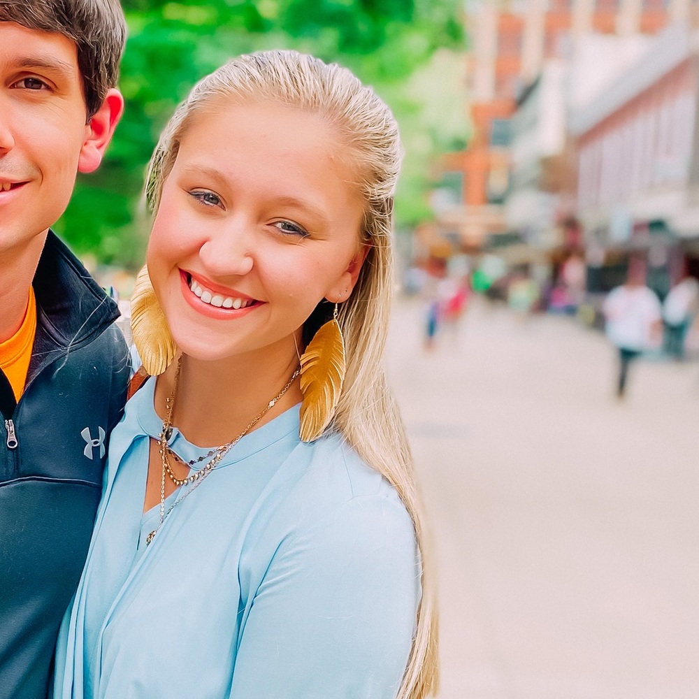 Meet your Posher, Ashlyn